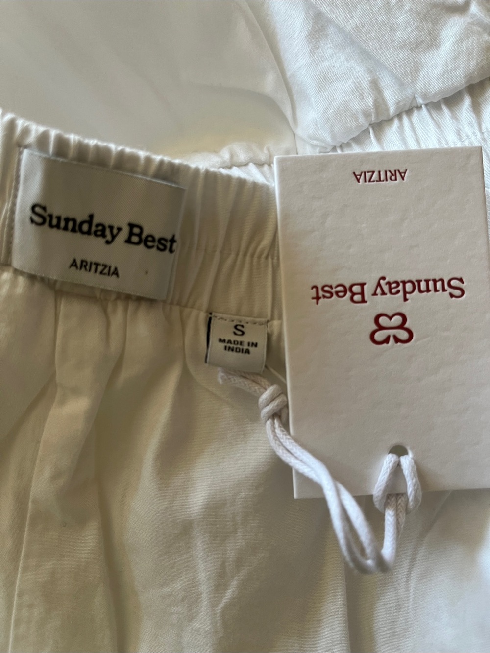 ARITZIA Souffle Poplin Short - Picture 12 of 12